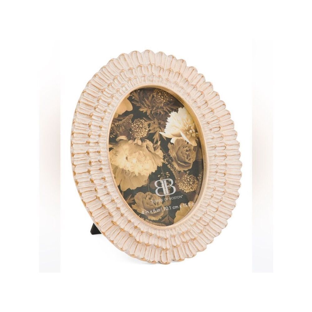 Burns of Boston 4 x 6 Oval Ornate Shabby Chic Gold Desk Top Picture Frame